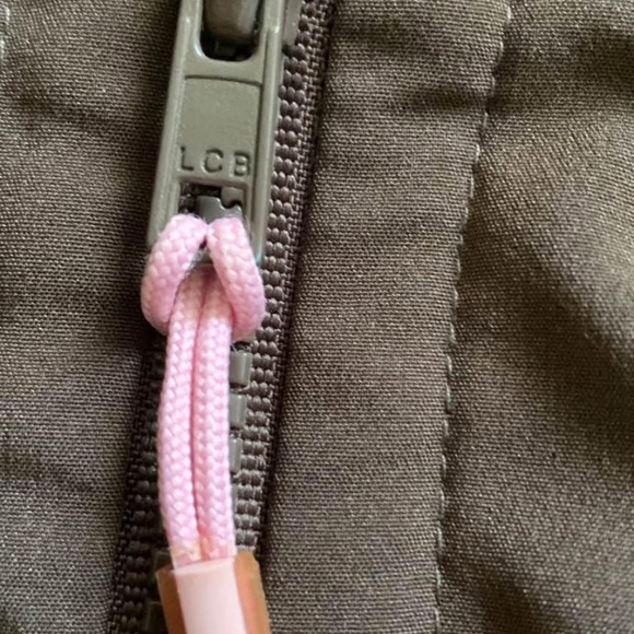 Lululemon Coffee Brown Utility Jacket with Pink Lining Fits size US 8 - Picture 4 of 5